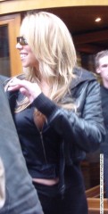 Mariah leaving the hotel in Hamburg on October 11, 2003